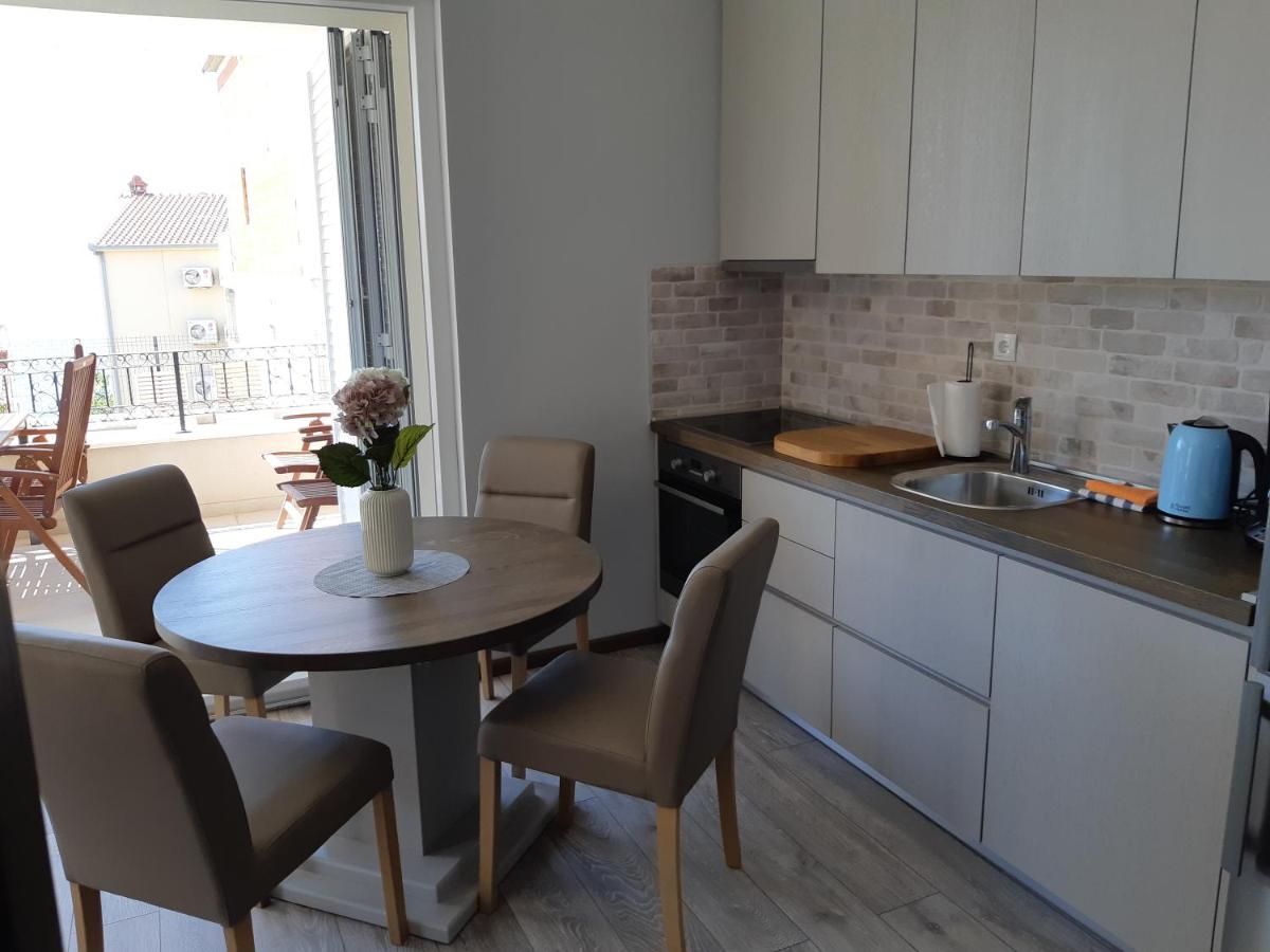 Apartment Lizzi. Trogir Exteriér fotografie
