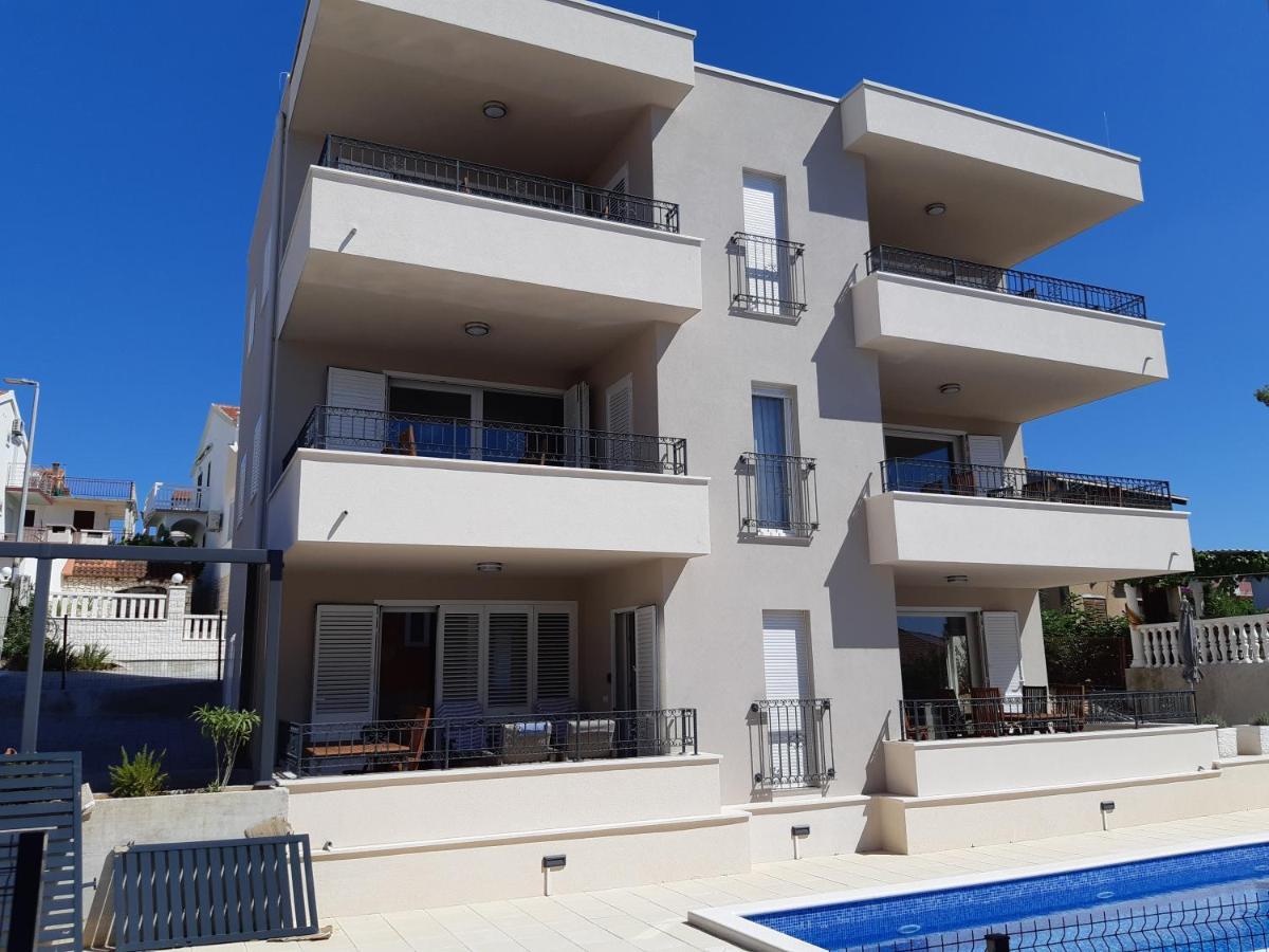 Apartment Lizzi. Trogir Exteriér fotografie